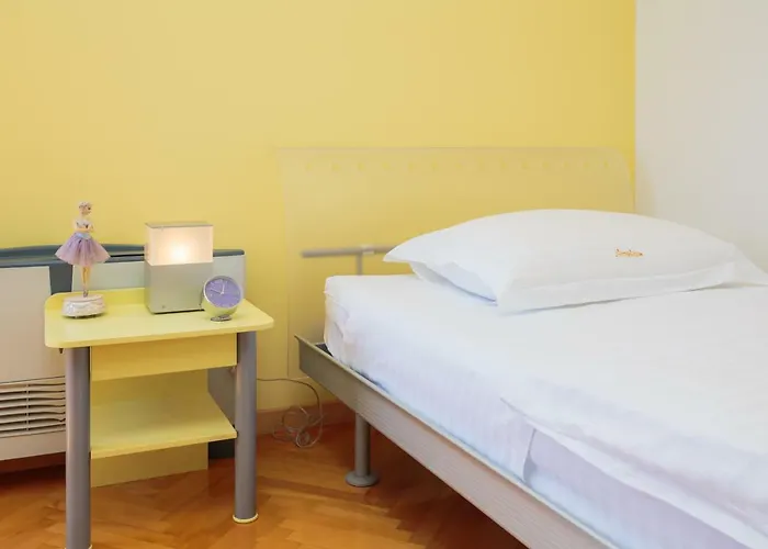 Апартаменты Seaside Gold 1row