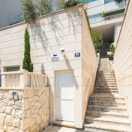 Seaside Gold 1row Apartment *