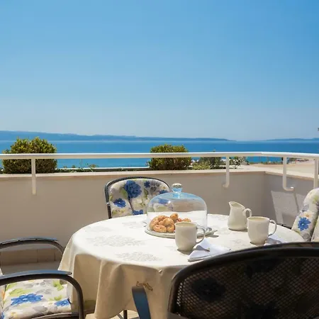 Seaside Gold 1row Apartment Split