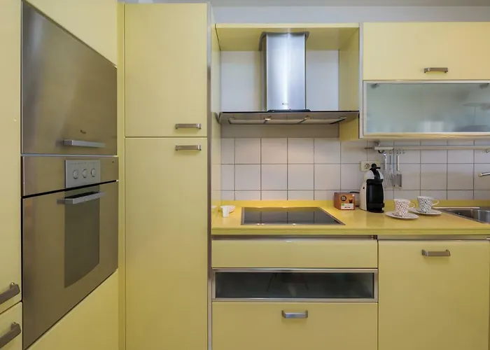 Apartament Seaside Gold 1row Split